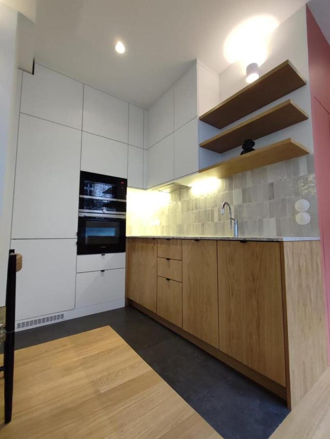 Suite Confortable Sur Le Canal Saint-Martin / Republique パリ エクステリア 写真